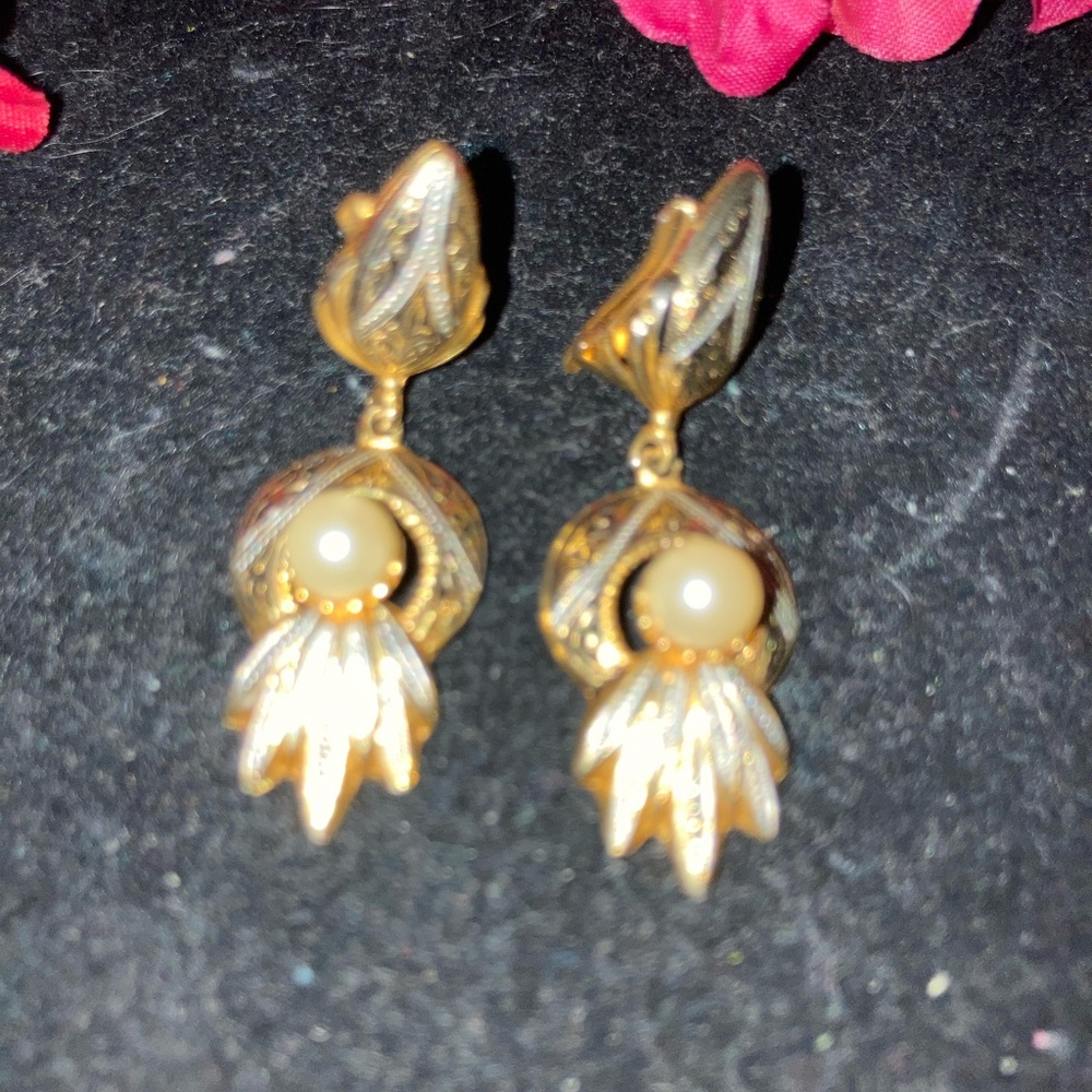 Vintage Clip Earrings
